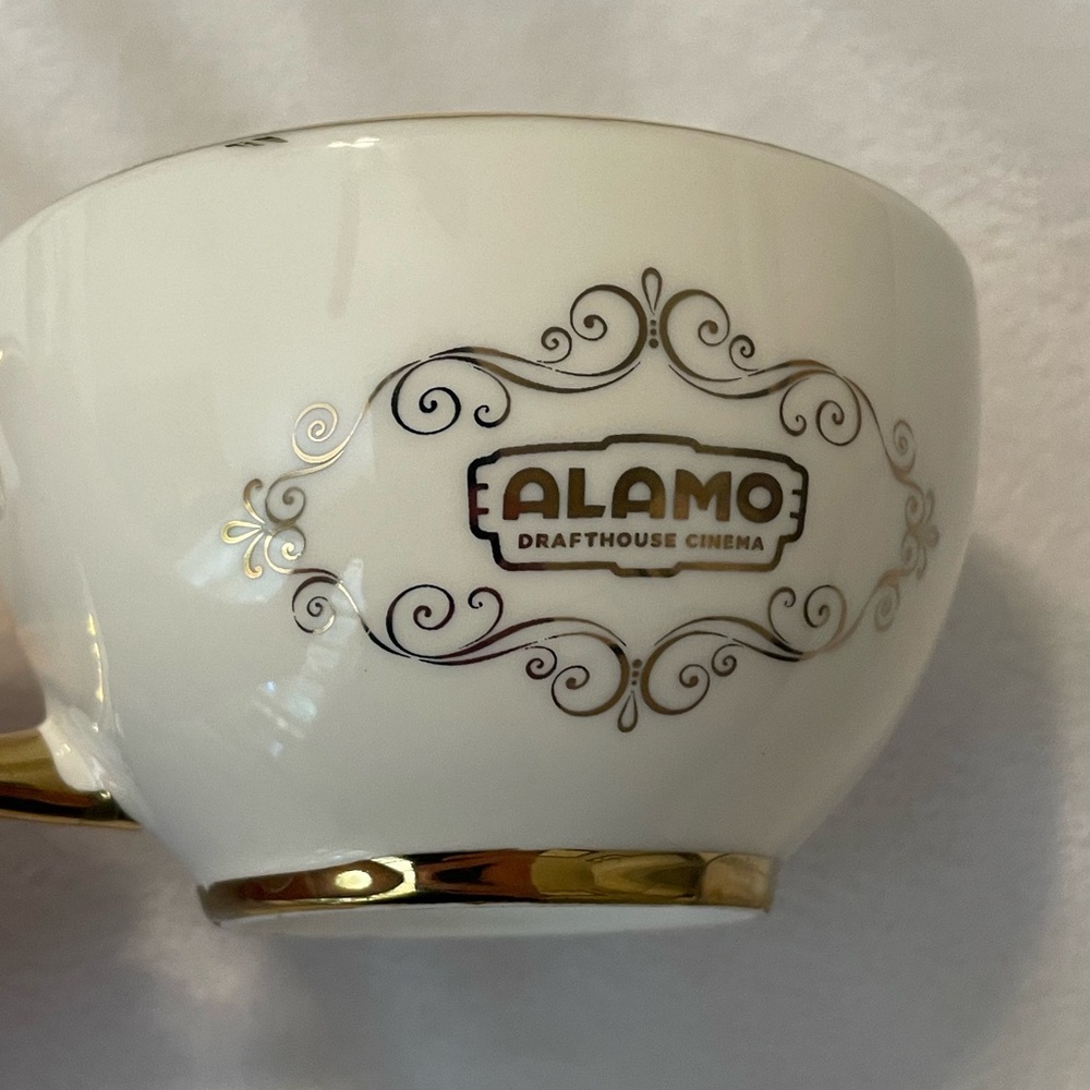 Downton abbey Elegant Gold Rimmed White Teacup and saucer - Picture 5 of 8
